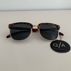 Quay Australia Flint Tortoise Sunglasses NWT
